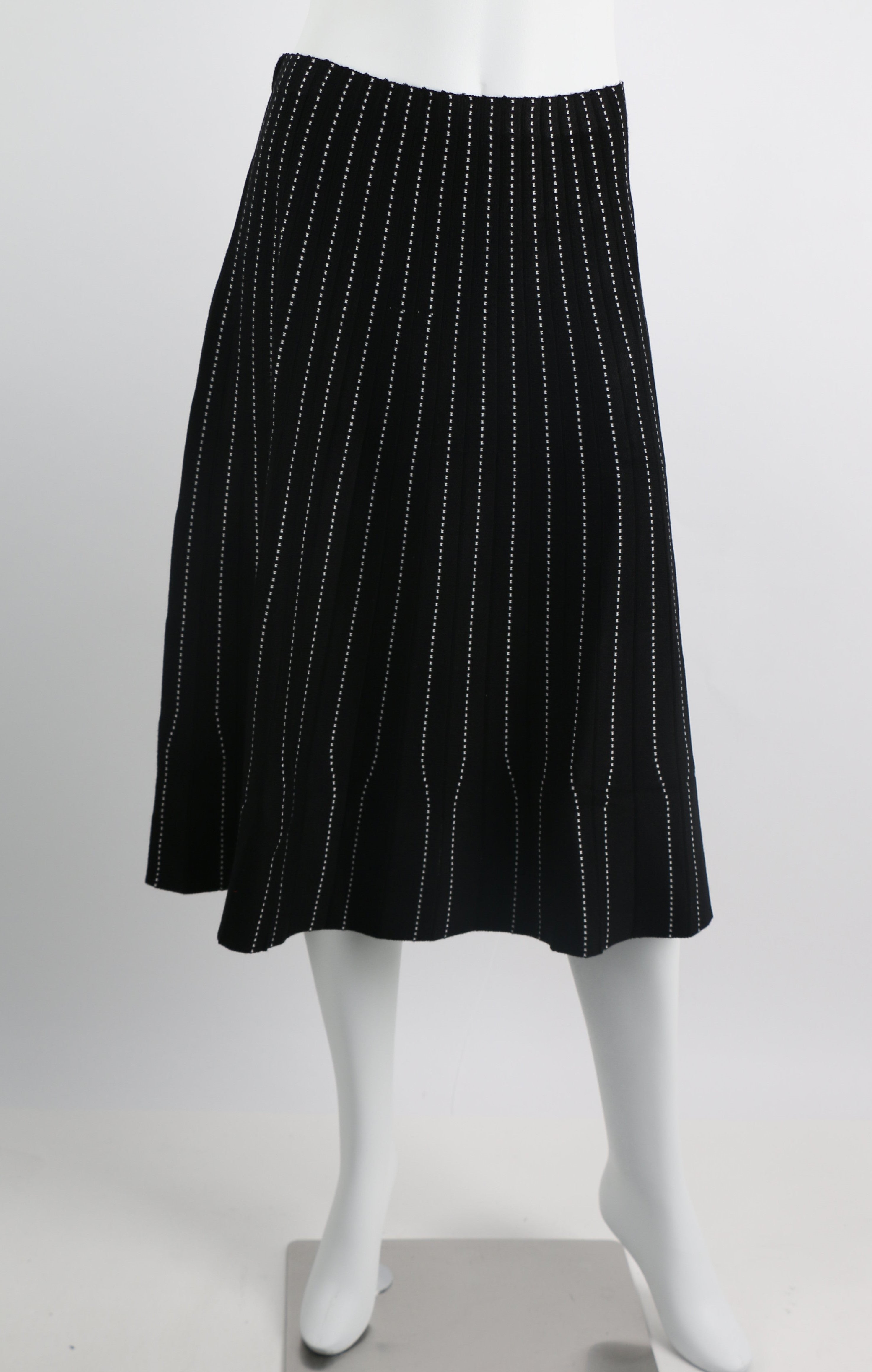 Modest A-line Knit Skirt - figaliciousfood